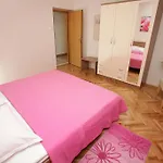 碧欧瑟公寓 *